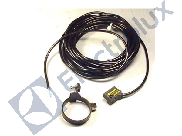 MAGNETIC DETECTOR